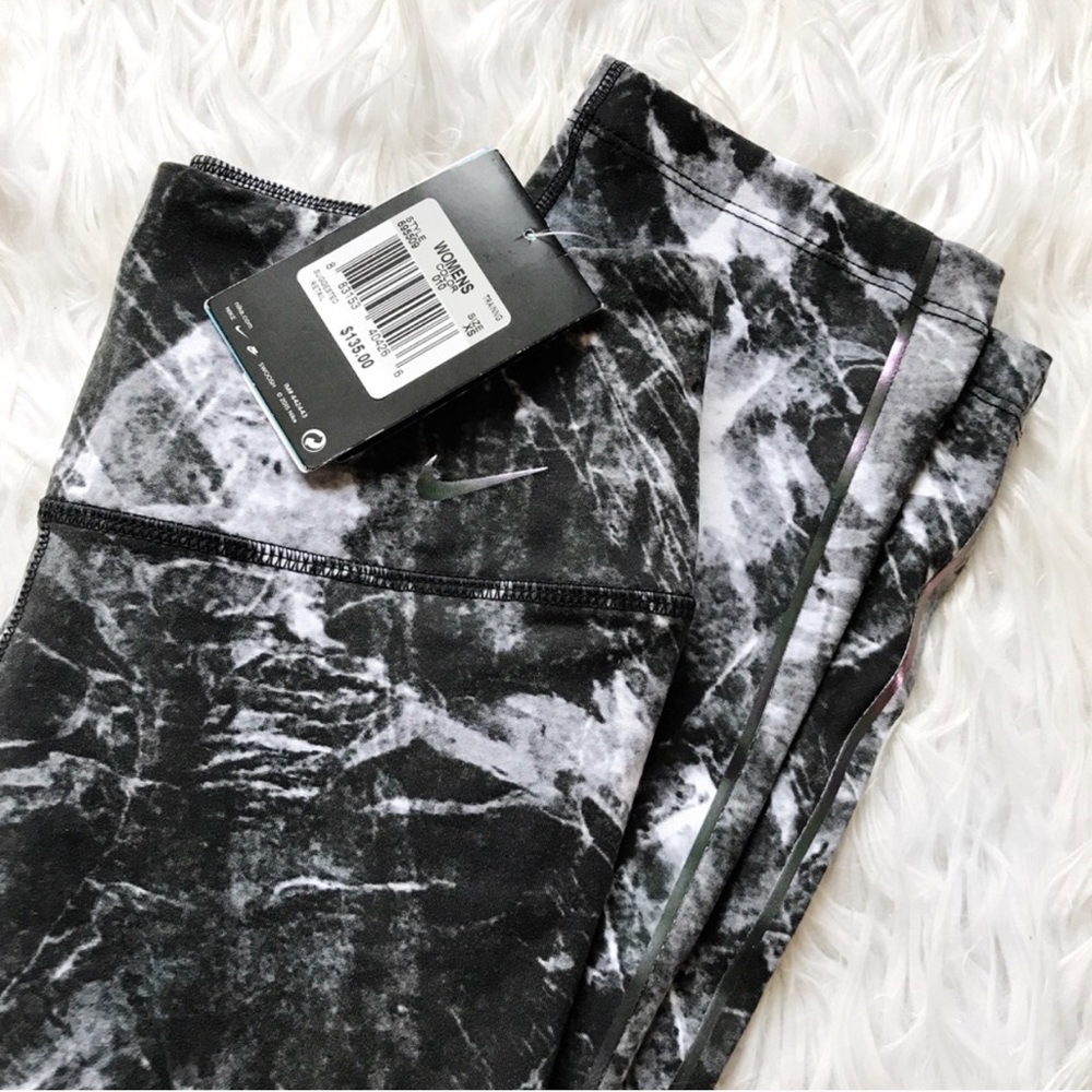 ✨NEW✨Nike marble leggings